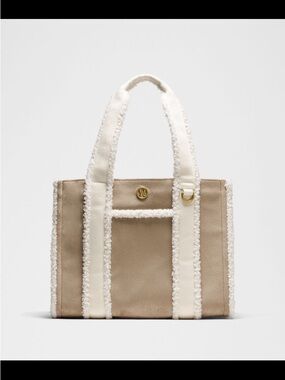 Lululemon Boxy Tote Bag 10L Taupe Tote with Cream Faux Sherpa Trim